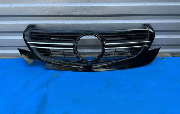 Mercedes-Benz EQC Front bumper upper radiator grill A2938883800 A2938884100