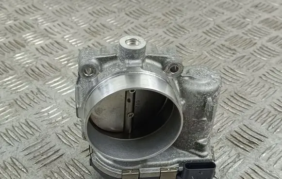 Jeep Grand Cherokee WL Throttle valve 05184349AF