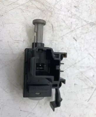Clutch pedal sensor