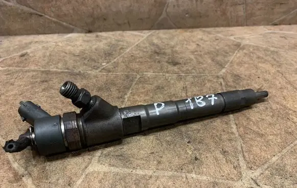 Iveco Daily 4th gen Fuel injector 504088755