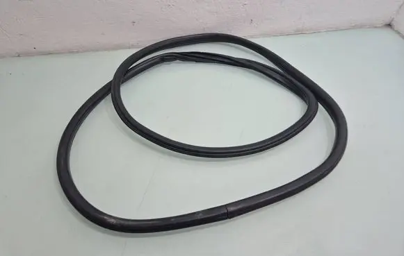 BMW X1 E84 Front door rubber seal 