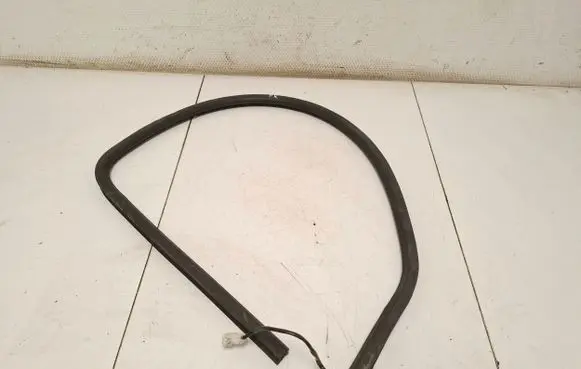 Fiat Stilo Rubber seal front coupe door window 
