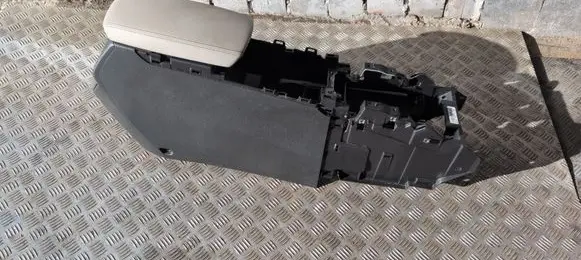 Renault Koleos II Armrest VR2110HZG01BO HZJ111910137445 20191021