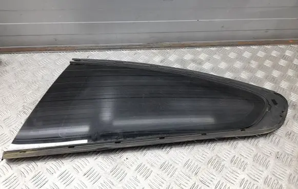 BMW 6 F12 F13 Rear side window 7199949