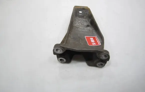 Audi A4 S4 B5 8D Engine mounting bracket 8D0399113AB