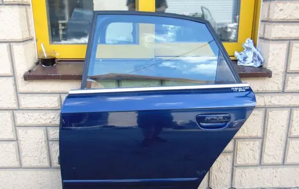 Seat Exeo (3R) Rear door EXEO3R10SEDANLW5U
