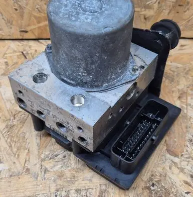 Audi A4 S4 B8 8K ABS Pump 0265236104 08102851880 8K0614517C