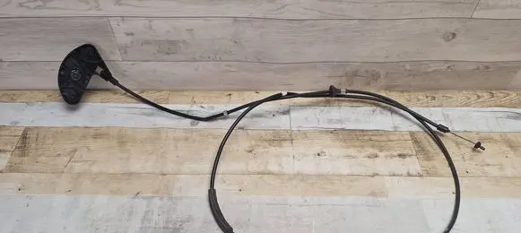 Ford Focus Engine bonnet/hood lock release cable AM5116C657AG