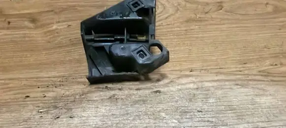 Volvo C30 Front bumper mounting bracket 30655936