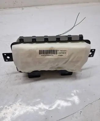 KIA Sorento Passenger airbag 845302P100