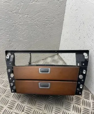 BMW 7 E65 E66 Dashboard storage box/compartment 8261060 7032886
