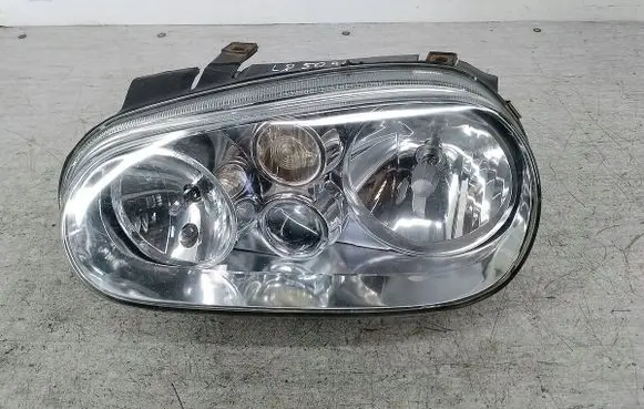 Volkswagen Golf IV Headlight/headlamp 
