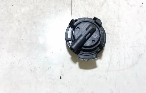 Volkswagen Golf VII Airbag deployment crash/impact sensor 5q0959354
