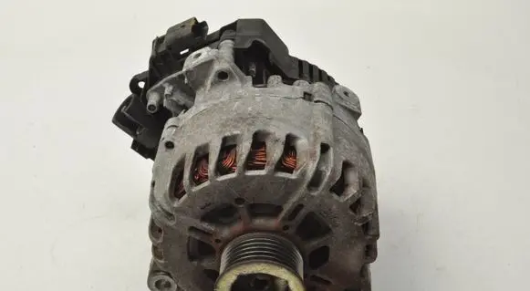 Citroen DS3 Generator/alternator 9675753680