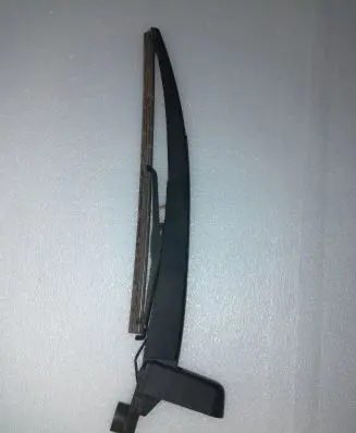 Renault Captur II Rear wiper blade arm