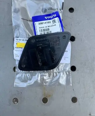 Volvo V40 Headlight washer spray nozzle cap/cover 39814180