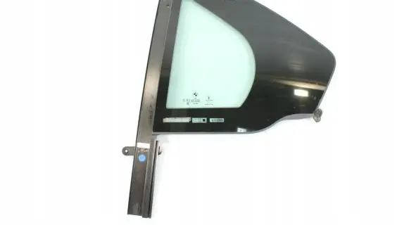 BMW 7 G70 Rear door window glass 9447463