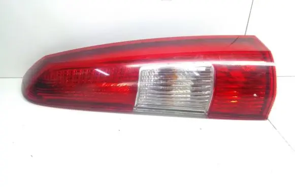Volvo V70 Rear/tail lights 9154494ECE 9154494USA 9154494GB