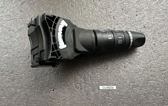 Nissan Patrol Y61 Wiper control stalk 252608H905