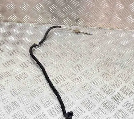 Mercedes-Benz C W205 Oil temperature sensor A0009057605