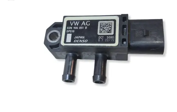 Volkswagen Golf VII Exhaust gas pressure sensor 03N906051B