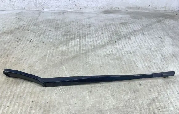 BMW 7 F01 F02 F03 F04 Windshield/front glass wiper blade 7203156