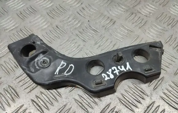 Volkswagen PASSAT CC Front bumper mounting bracket 3C8807184