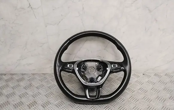 Volkswagen Tiguan Steering wheel 5TA419091AG