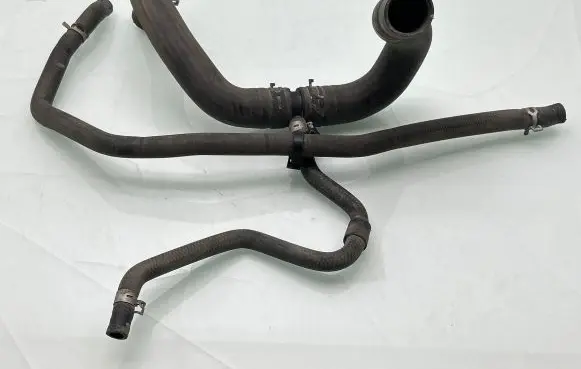 Nissan Qashqai Engine coolant pipe/hose 1320902