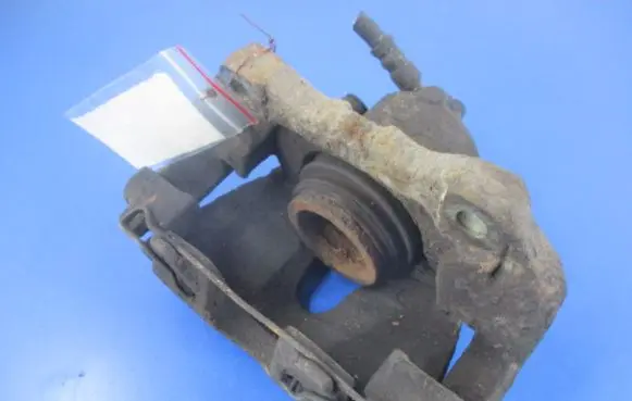 Opel Zafira A Front brake caliper