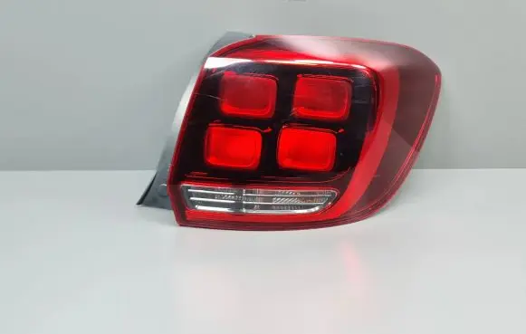 Dacia Sandero Rear/tail lights 90113189 265506147R B52FEAR