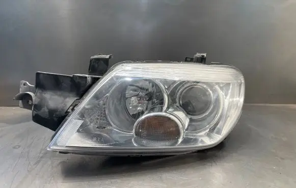 Mitsubishi Outlander Headlight/headlamp