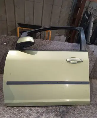 Ford Focus C-MAX Front door 