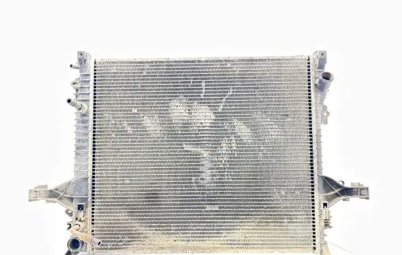 Volvo XC90 Coolant radiator 30636579