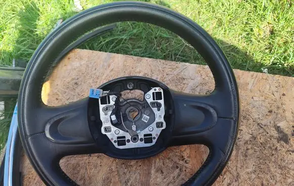 Steering wheel
