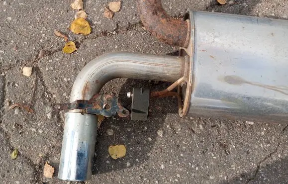 Volvo XC60 Muffler/silencer 305992