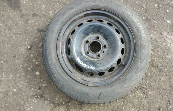 Volvo V70 R15 spare wheel 9157507