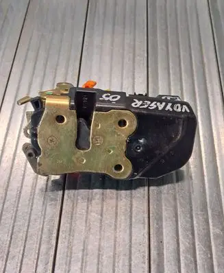 Chrysler Voyager Front door lock