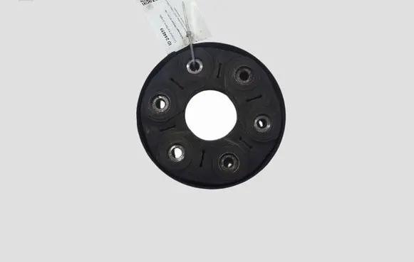 Volkswagen PASSAT B7 Rear prop shaft donut coupling/joint GAV01003