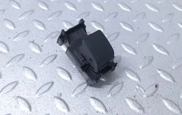Toyota Yaris XP210 Electric window control switch 173561013 8481002260
