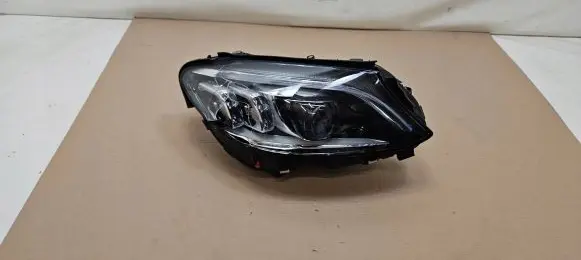 Mercedes-Benz C W205 Headlight/headlamp