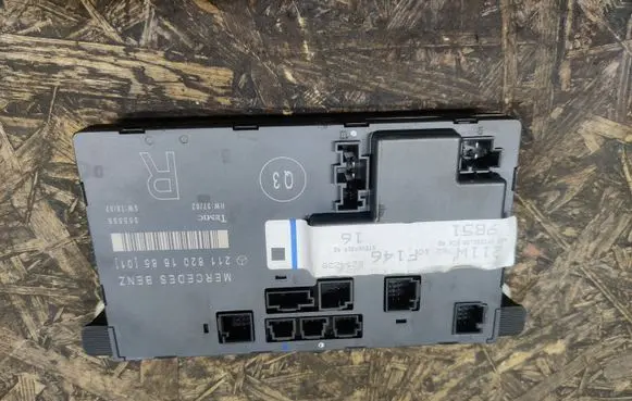 Mercedes-Benz E W211 Door control unit/module 2118201685