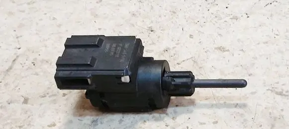 Skoda Octavia Mk2 (1Z) Brake pedal sensor switch 3B0945511C 08955 19322010