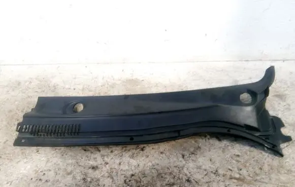 Toyota Avensis T250 Windshield trim 5578205030 5578205041