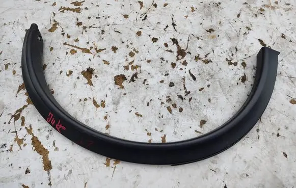 Nissan Juke I F15 Rear arch trim 