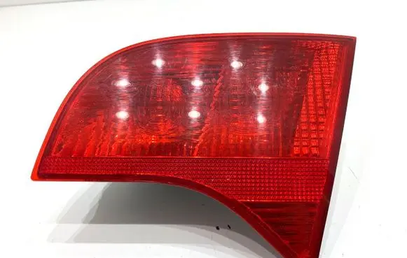 Audi A4 S4 B7 8E 8H Rear/tail lights 8E9945094