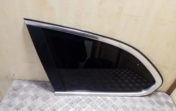 BMW 5 F10 F11 Rear side window