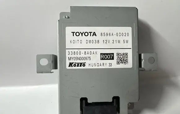 Toyota Yaris Headlight ballast module Xenon 8596A0D020 338008A0AK MY05N000975