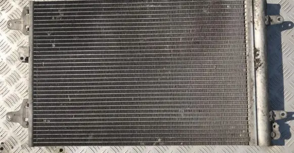 A/C cooling radiator (condenser)
