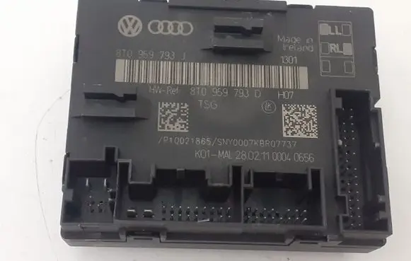 Audi A5 8T 8F Door control unit/module 8T0959793J 8T0959793D